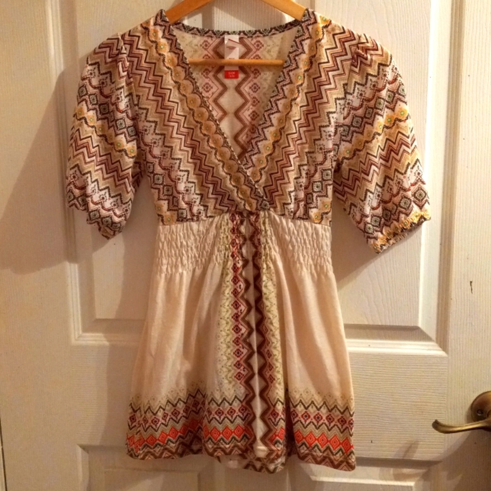 NWOT - No Boundaries XS